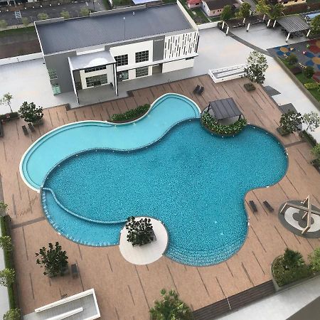 Homestay Sks Apartment Larkin ยะโฮร์บาห์รู ภายนอก รูปภาพ
