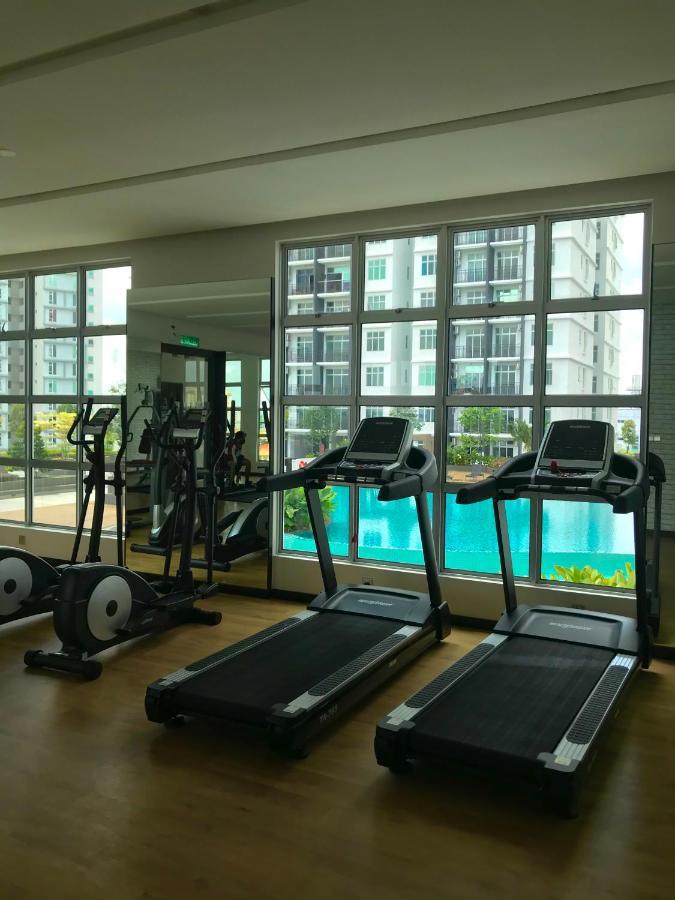 Homestay Sks Apartment Larkin ยะโฮร์บาห์รู ภายนอก รูปภาพ