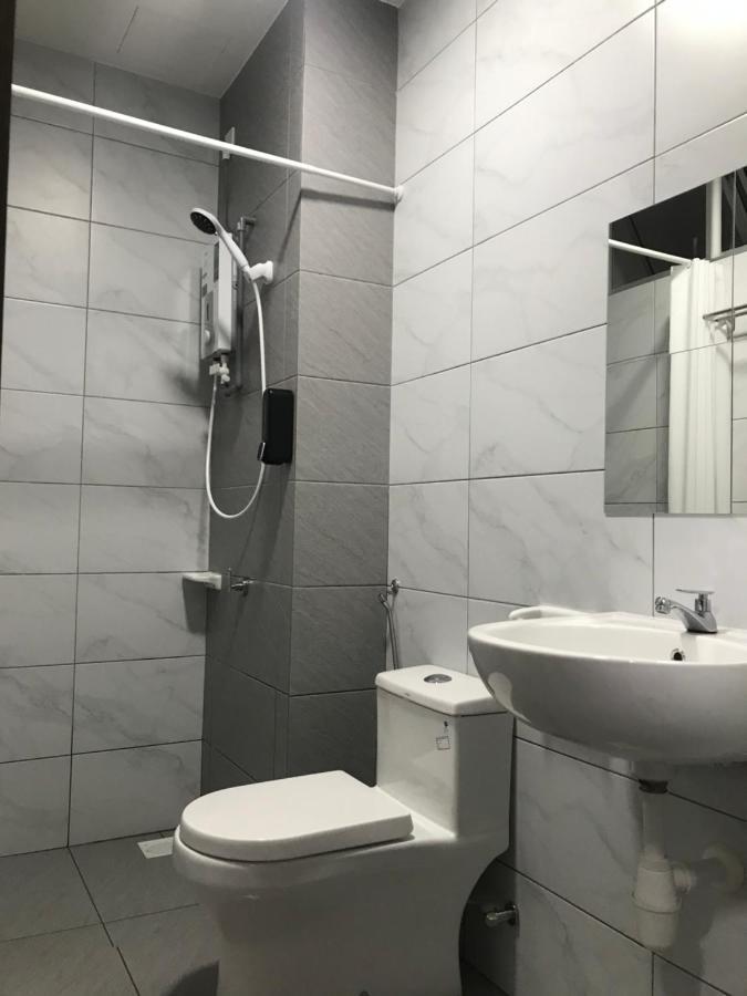 Homestay Sks Apartment Larkin ยะโฮร์บาห์รู ภายนอก รูปภาพ