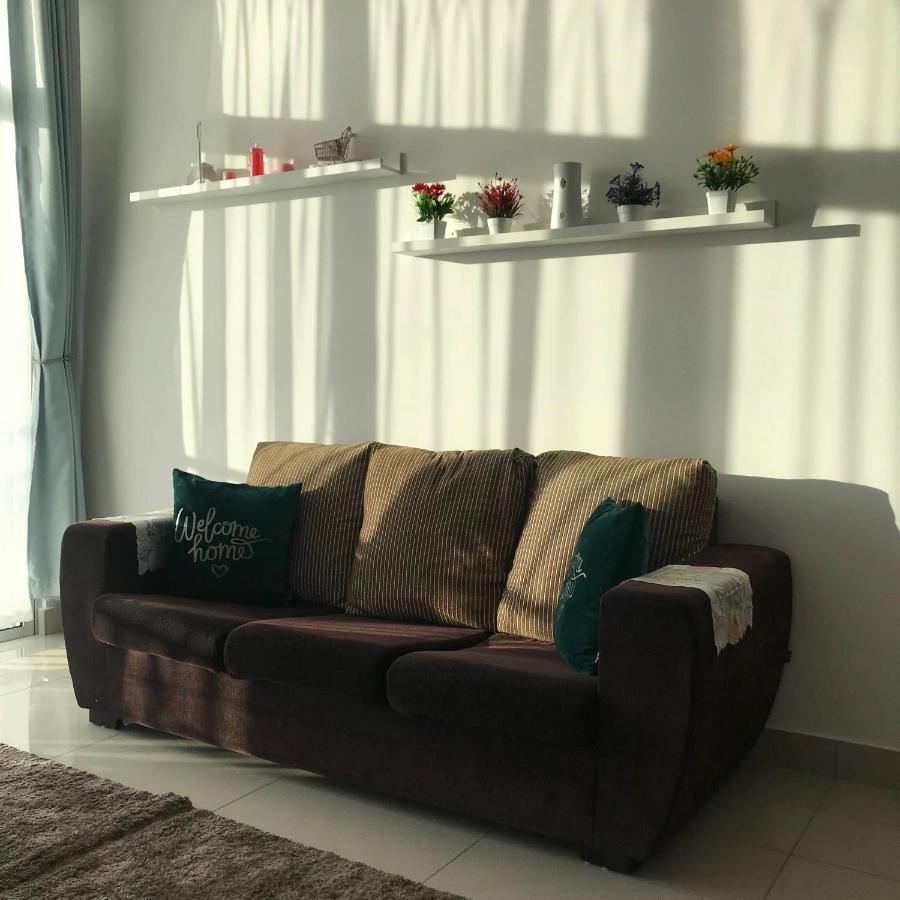 Homestay Sks Apartment Larkin ยะโฮร์บาห์รู ภายนอก รูปภาพ